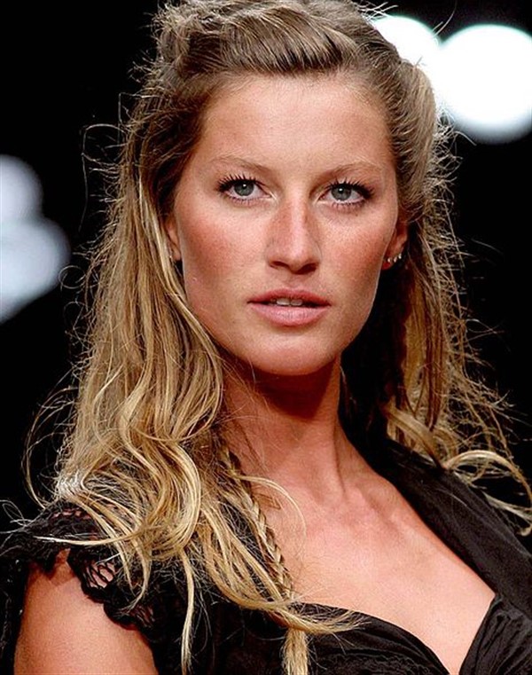 Gisele Bündchen - 04