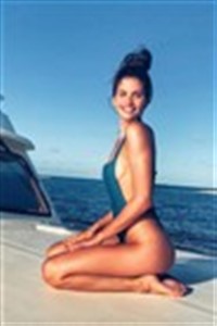 Latinas - 73